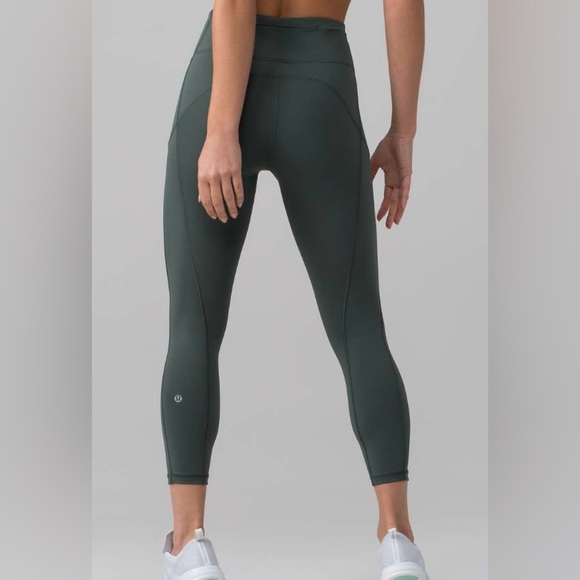 Lululemon Final Lap Crop Athletic Leggings Size 4 - Picture 11 of 11